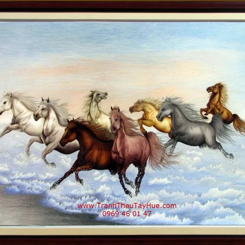 Tranh thêu tay truyền thống Mã Đáo Thành Công 01