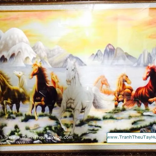 Tranh thêu tay truyền thống Mã Đáo Thành Công 48