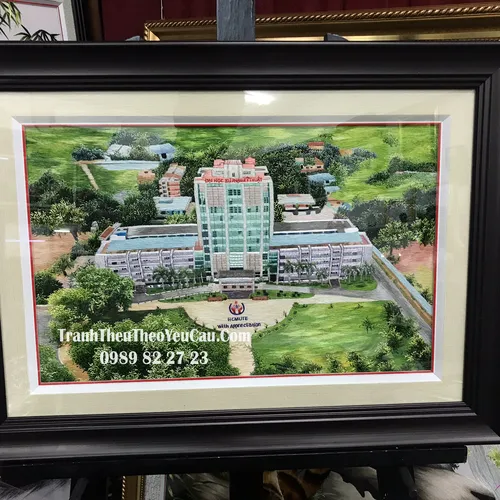 Tranh Thêu Theo Yêu Cầu Của Trường Đại Học Sư Phạm Kỹ Thuật Thành Phố Hồ Chí Minh tặng ĐỐI TÁC