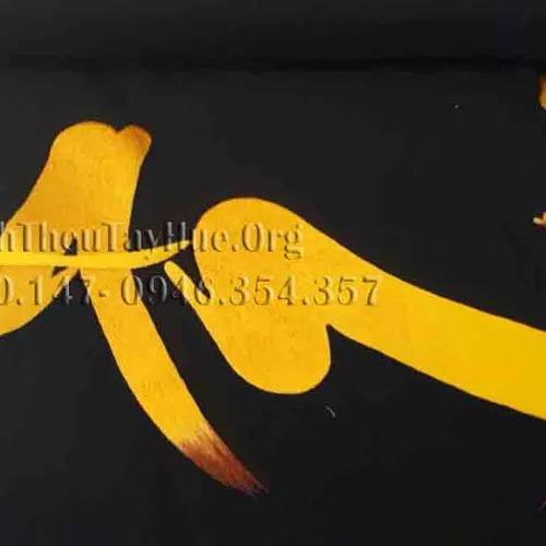 Trao Tận Tay Cô Hiền Bức Tranh Thêu Chữ An