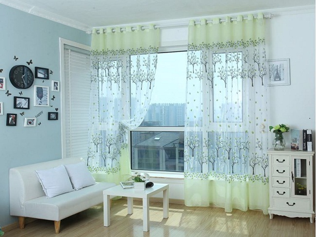 Chất liệu của sản phẩm quyết định giá rèm cửa phòng khách Chất liệu của sản phẩm quyết định giá rèm cửa phòng khách