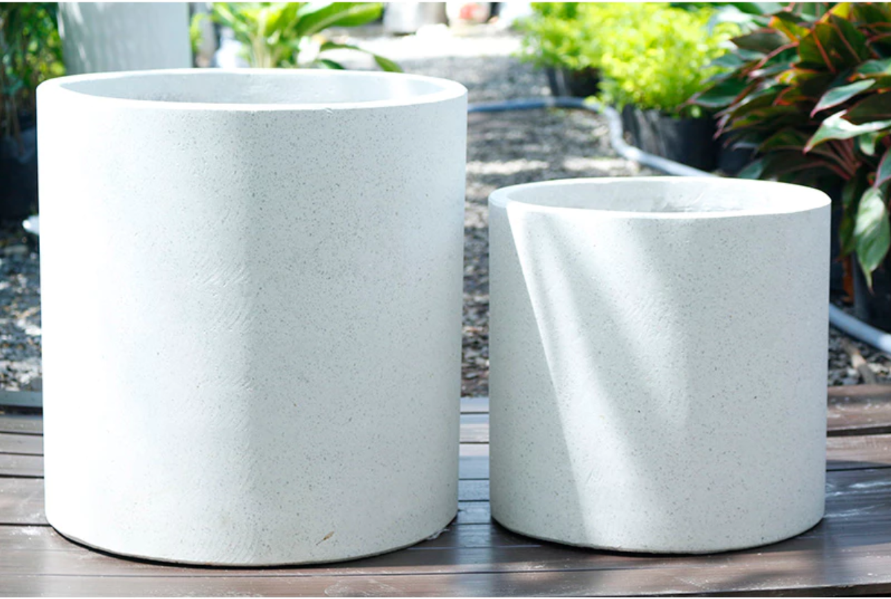 Kiến Tạo Mảng Xanh Tối Giản với Chậu Xi Măng Trụ Tròn 30cm. Kiến Tạo Mảng Xanh Tối Giản với Chậu Xi Măng Trụ Tròn 30cm.