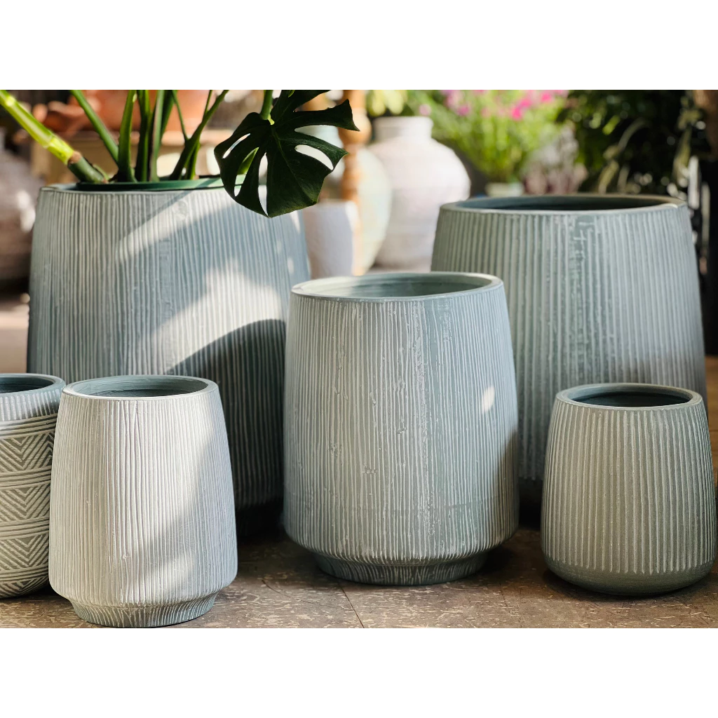 Bí quyết chọn chậu: mua chậu cảnh ở đâu chất lượng, giá hợp lý. Bạn hãy nhấp vào hình ảnh nhé. Bí quyết chọn chậu: mua chậu cảnh ở đâu chất lượng, giá hợp lý. Bạn hãy nhấp vào hình ảnh nhé.