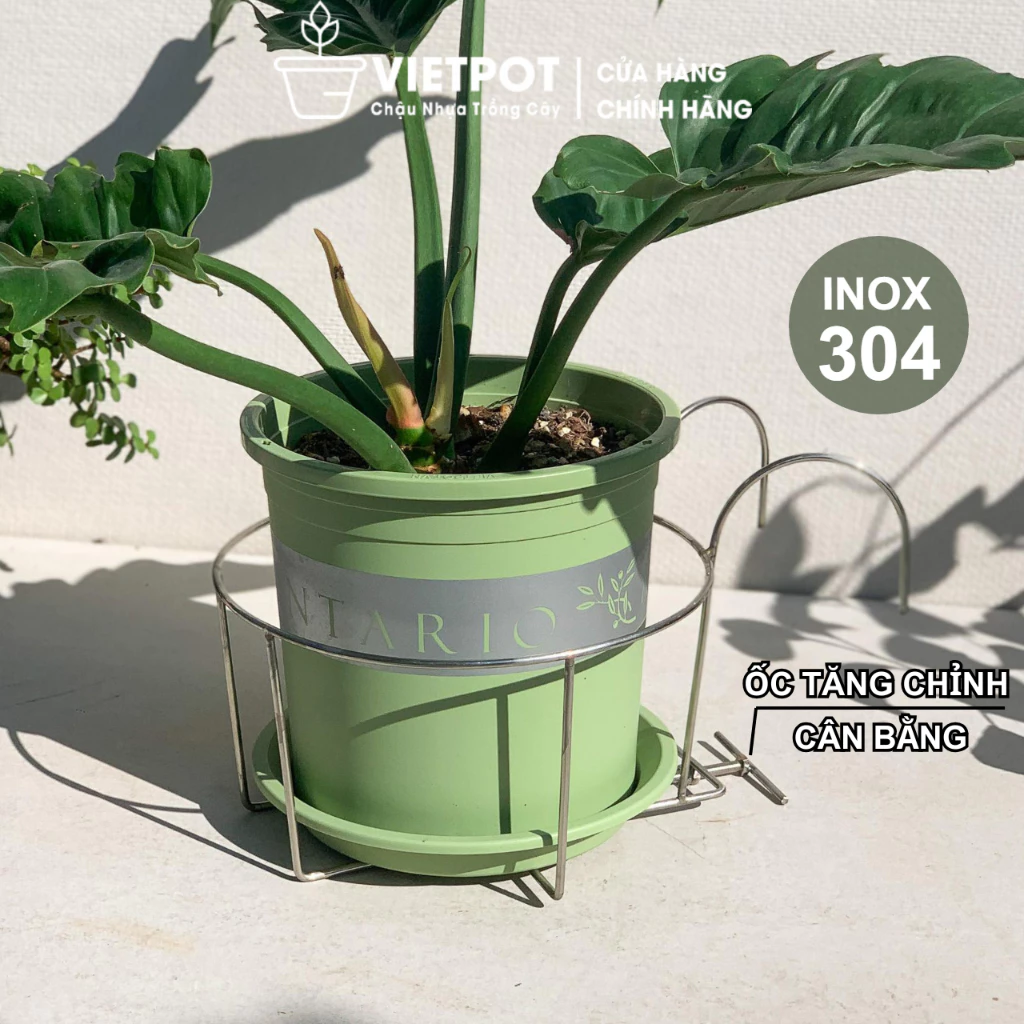 Thiết kế tinh tế của giỏ treo chậu cây ban công phù hợp với mọi phong cách trang trí. Thiết kế tinh tế của giỏ treo chậu cây ban công phù hợp với mọi phong cách trang trí.