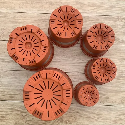 Chậu Cây Cảnh Nhựa VIETPOT, Màu Cam - Đưa Sắc Màu Tươi Mới Vào Không Gian Sống.