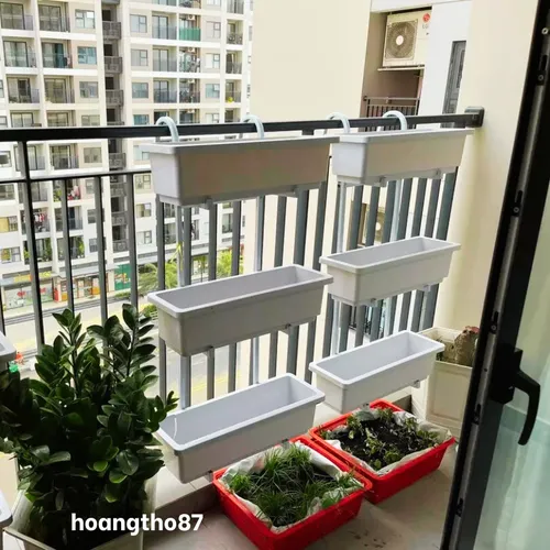 ☀️Giá Treo Chậu Trồng Cây Ban Công: Mang Thiên Nhiên Về Ngay Ngưỡng Cửa!