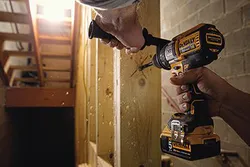 Ra mắt hai dòng máy khoan pin mới của DEWALT? Dewalt DCD991P2-KR và Dewalt DCD996P2-KR