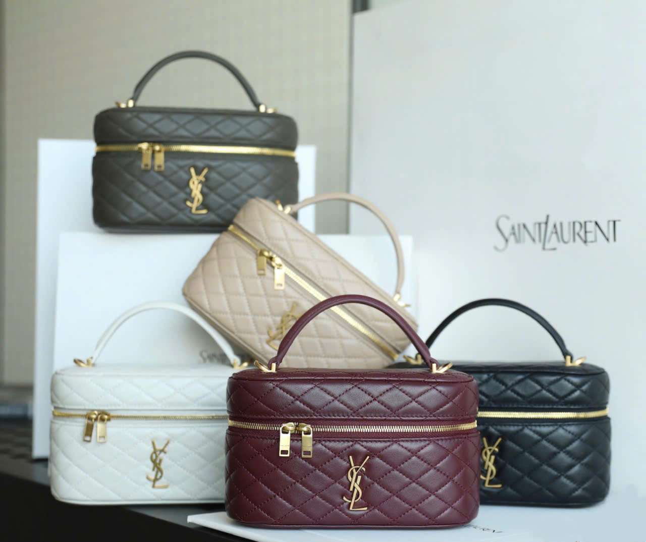 Bộ Sưu Tập Túi Ysl Vanity Bag Da Cừu Size 18 Luxury Bộ Sưu Tập Túi Ysl Vanity Bag Da Cừu Size 18 Luxury
