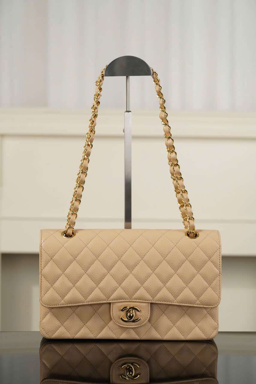 Cách bảo quản túi Chanel Classic Flap da Caviar khi không sử dụng trong thời gian dài Cách bảo quản túi Chanel Classic Flap da Caviar khi không sử dụng trong thời gian dài