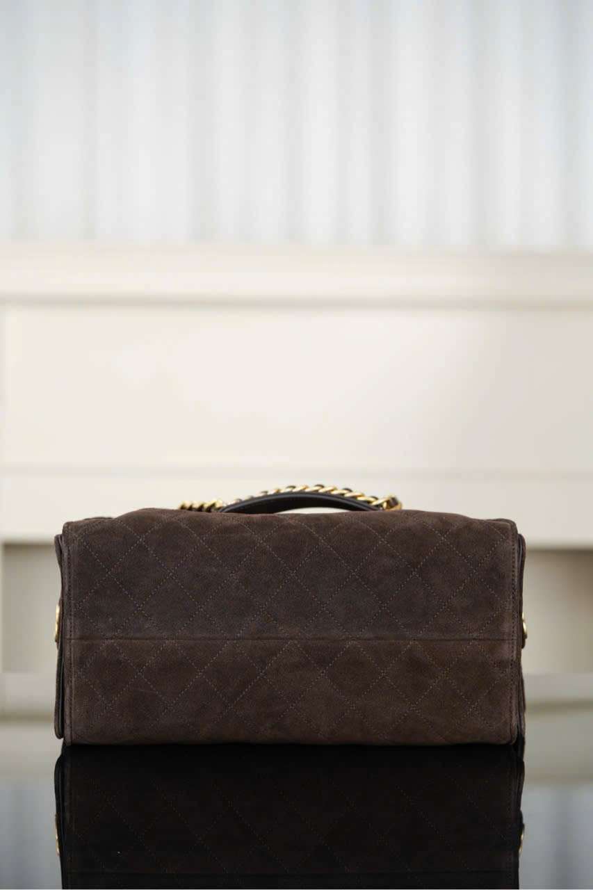 Đáy túi xách Chanel Hobo 25k màu nâu - TCN0001 Đáy túi xách Chanel Hobo 25k màu nâu - TCN0001