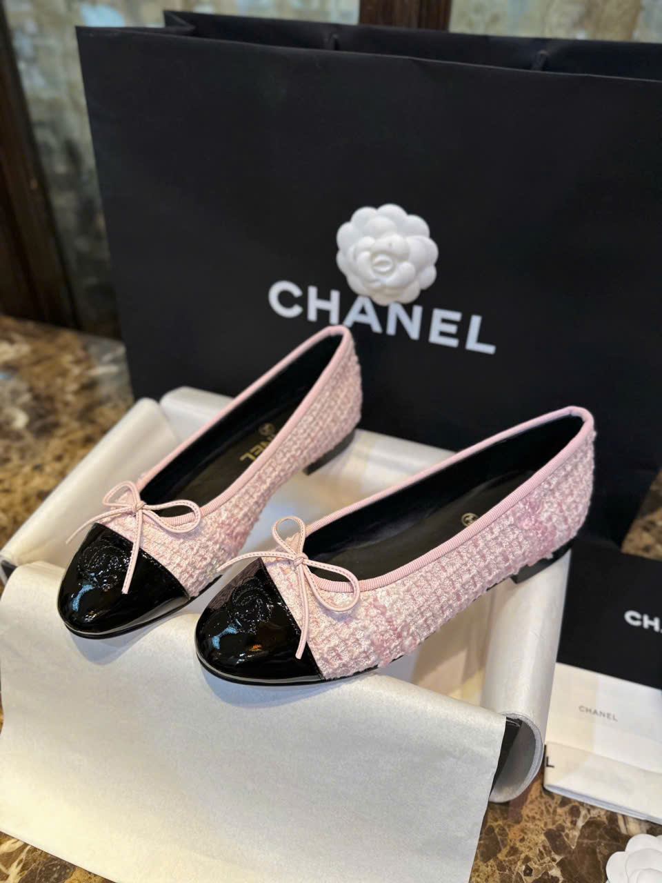 giày chanel ballet flats chất liệu vải tweed giày chanel ballet flats chất liệu vải tweed