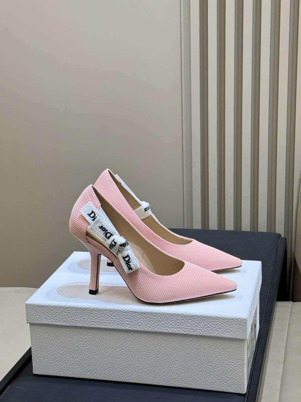 Giày Jadior Hồng Anh Đào Gót 9.5cm Tuyển Chọn Dự Tiệc Giày Jadior Hồng Anh Đào Gót 9.5cm Tuyển Chọn Dự Tiệc