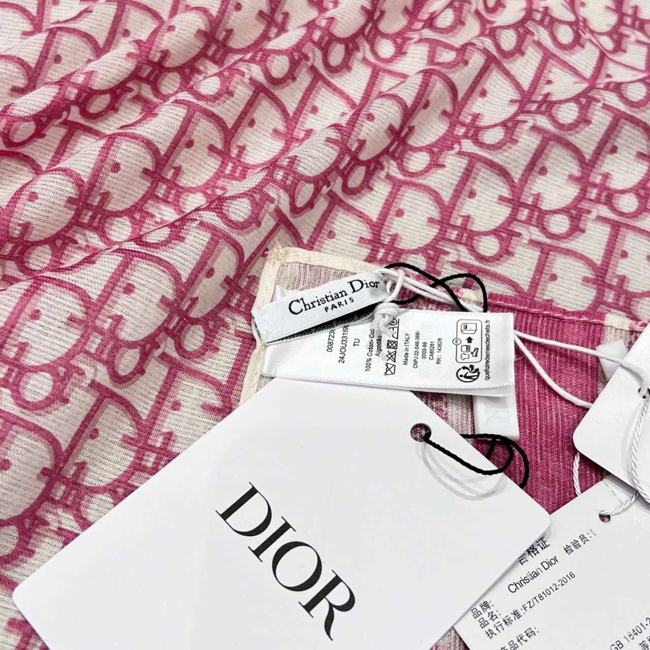 Khăn Dior Logo Oblique Hồng Cao Cấp Phong Cách Thanh Lịch Khăn Dior Logo Oblique Hồng Cao Cấp Phong Cách Thanh Lịch