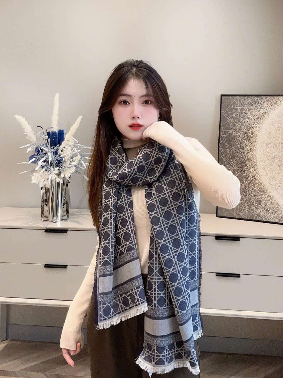 Khăn quàng Dior dáng dài họa tiết Cannage Oblique cao cấp Khăn quàng Dior dáng dài họa tiết Cannage Oblique cao cấp