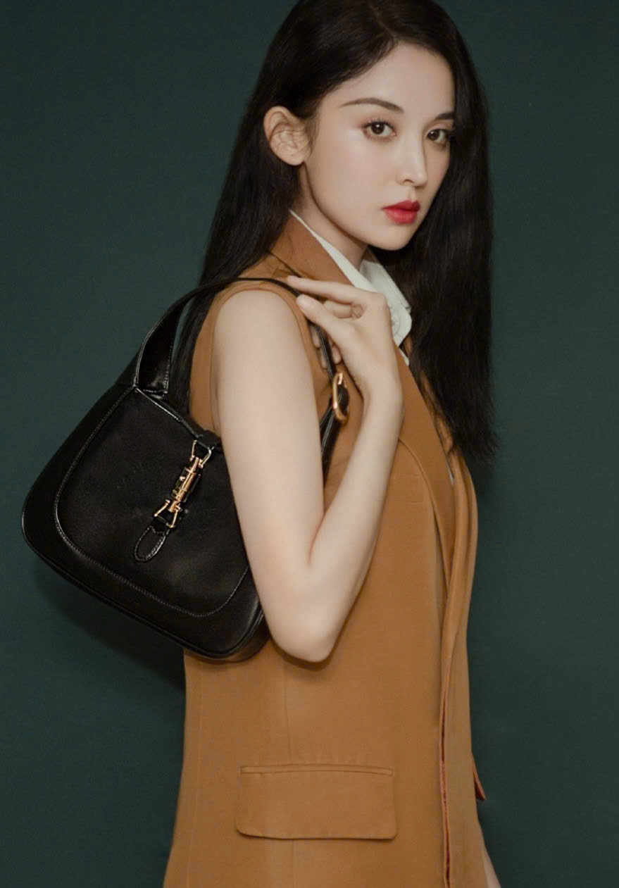 phong cách phụ kiện nghệ thuật Gucci phong cách phụ kiện nghệ thuật Gucci