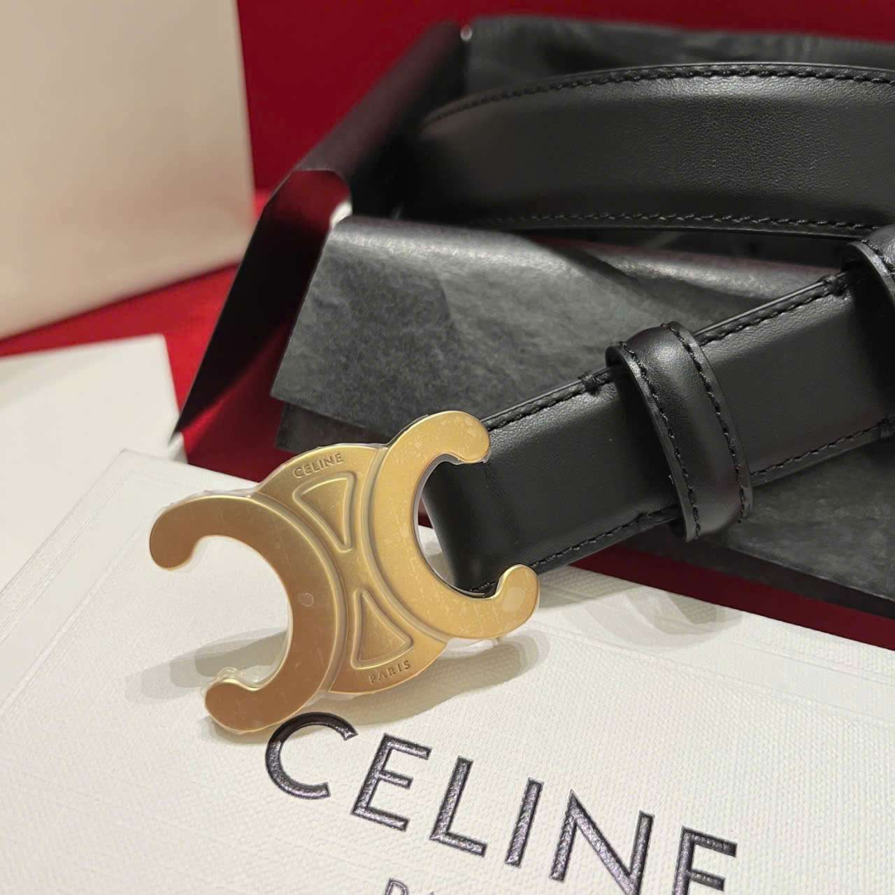 Thắt Lưng Celine Triomphe Màu Đen 2.5cm Khóa Vàng Luxury Thắt Lưng Celine Triomphe Màu Đen 2.5cm Khóa Vàng Luxury