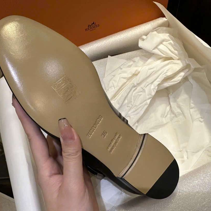 Boot Kelly Hermes Vip Màu Đen Da Thật Cổ Ngắn Dễ Phối Đồ Mùa Lạnh