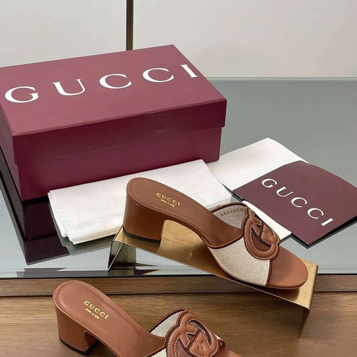 Dép Gucci Da Phối Canvas Tại Shop Tphcm Mang Nhiều Không Đau Chân
