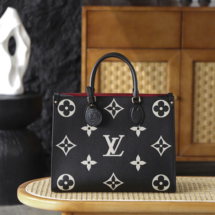 Túi Louis Vuitton Onthego Màu Đen Size 35 Dùng Cho Chuyến Đi Dài
