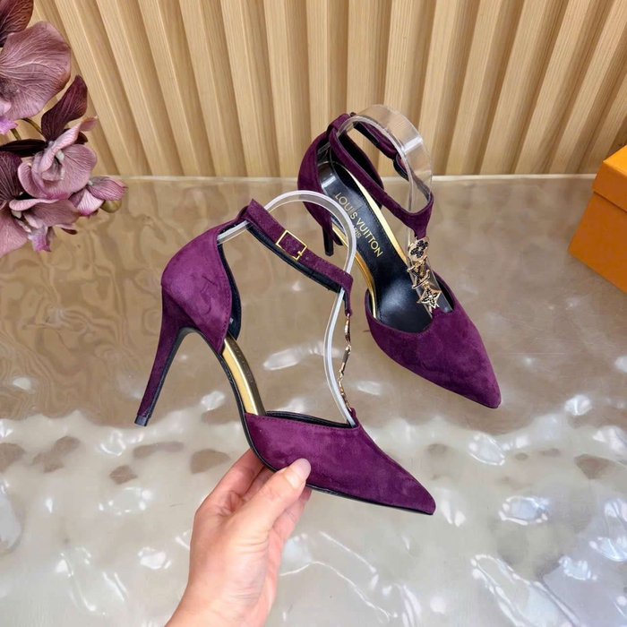Giày Cao Gót Louis Vuitton Mũi Nhọn Da Lộn Like Auth Thanh Lịch