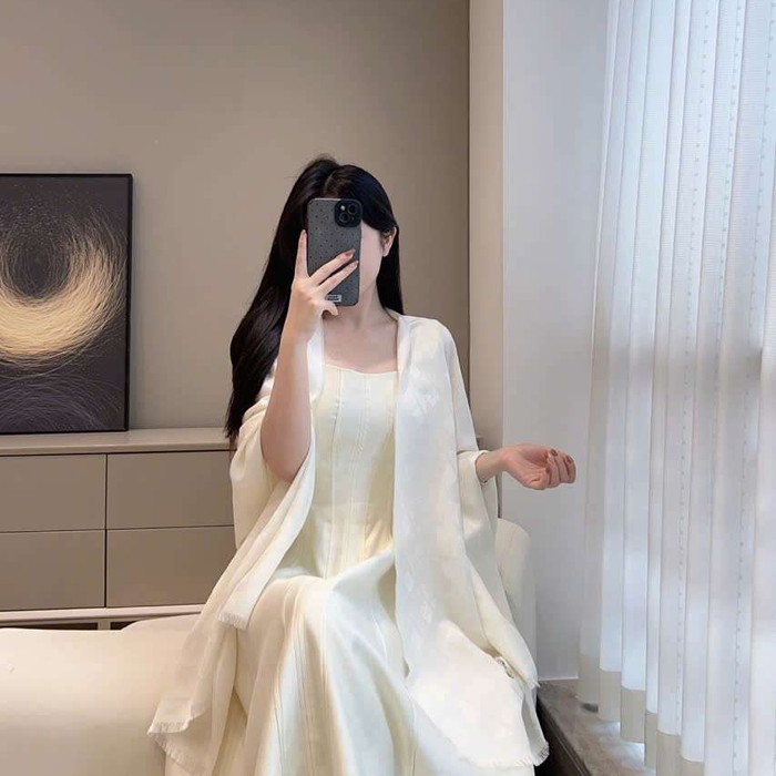 Khăn Choàng Chanel Lụa Cashmere Cao Cấp Sang Trọng Hợp Mùa Thu Đông