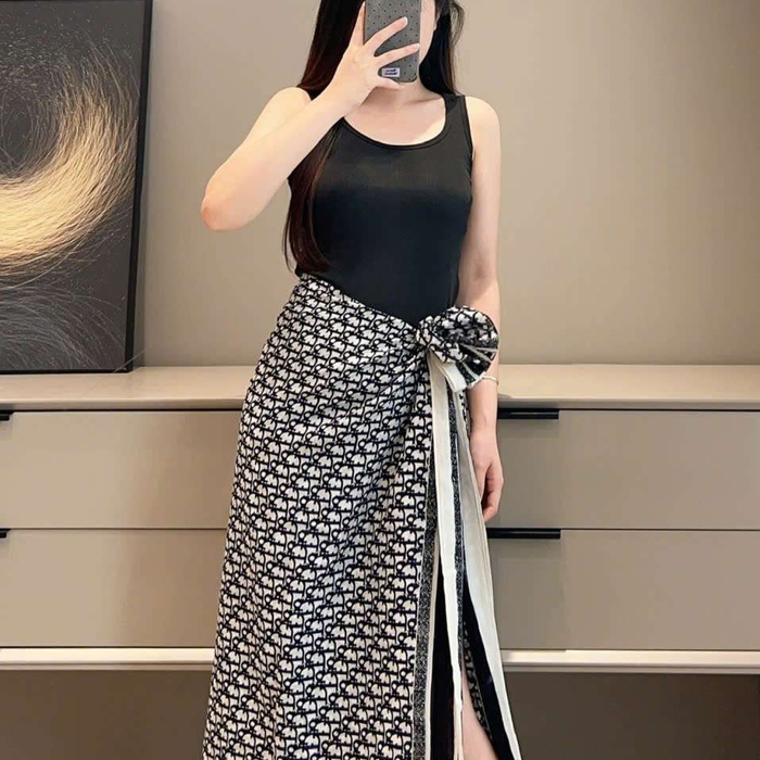Khăn Quàng Cổ Dior Luxury Dáng Dài Hợp Phong Cách Nữ Tính