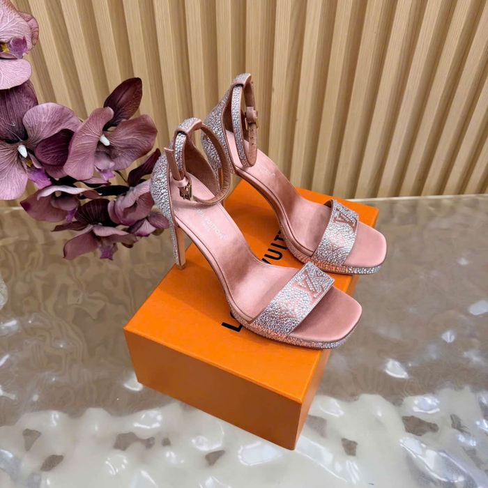 Shop Giày Sandal LV Đính Đá Siêu Cấp Tại Cần Thơ Tôn Dáng Khi Đi Tiệc