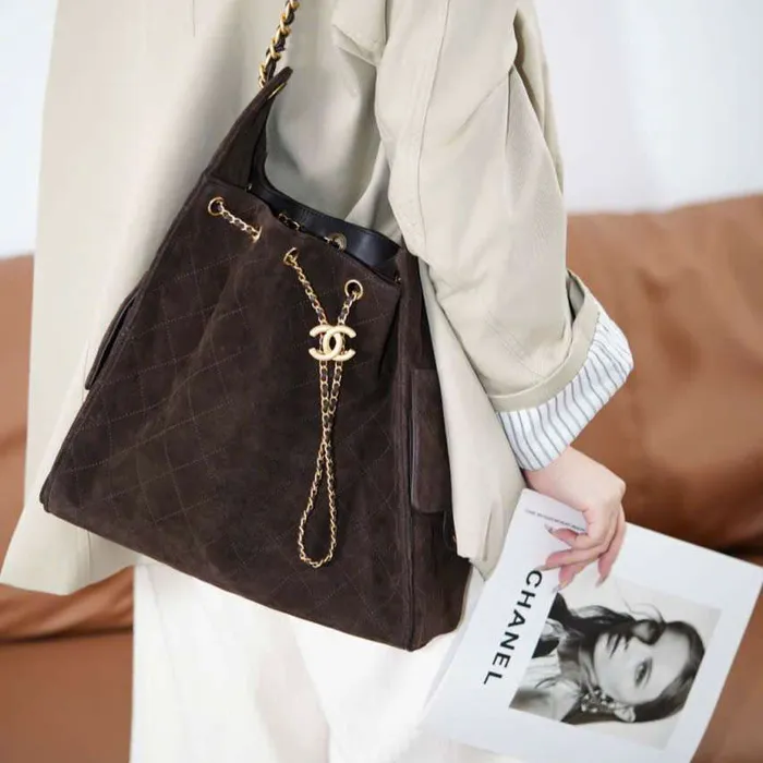 Túi Chanel Hobo 25k Da Lộn Màu Nâu Size 40
