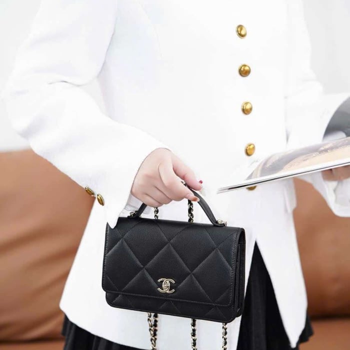 Túi Chanel Woc 25k Da Bê Size 19cm Tiện Dụng Năng Động
