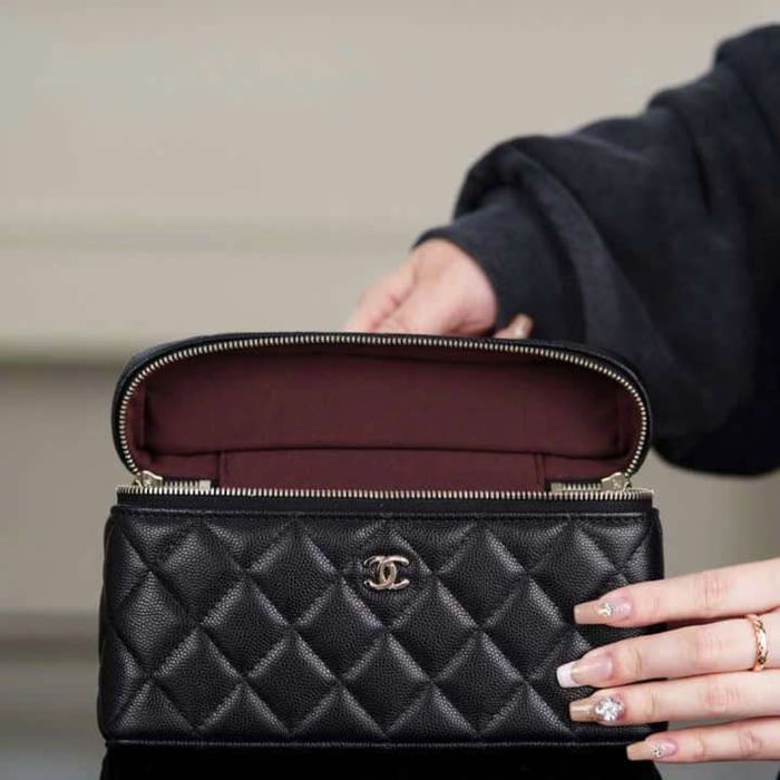 Túi Xách Chanel 25C Size 19Cm Da Bê Sần Phù Hợp Outfit Đi Tiệc