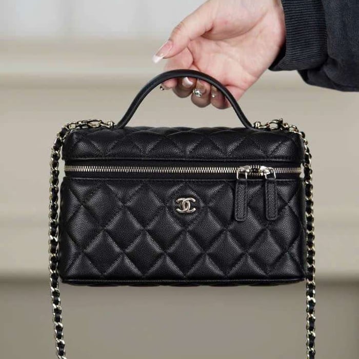 Túi Xách Chanel 25C Size 19Cm Da Bê Sần Phù Hợp Outfit Đi Tiệc