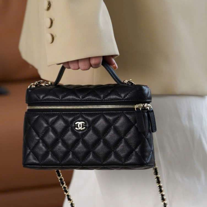 Túi Xách Chanel 25C Size 19Cm Da Bê Sần Phù Hợp Outfit Đi Tiệc