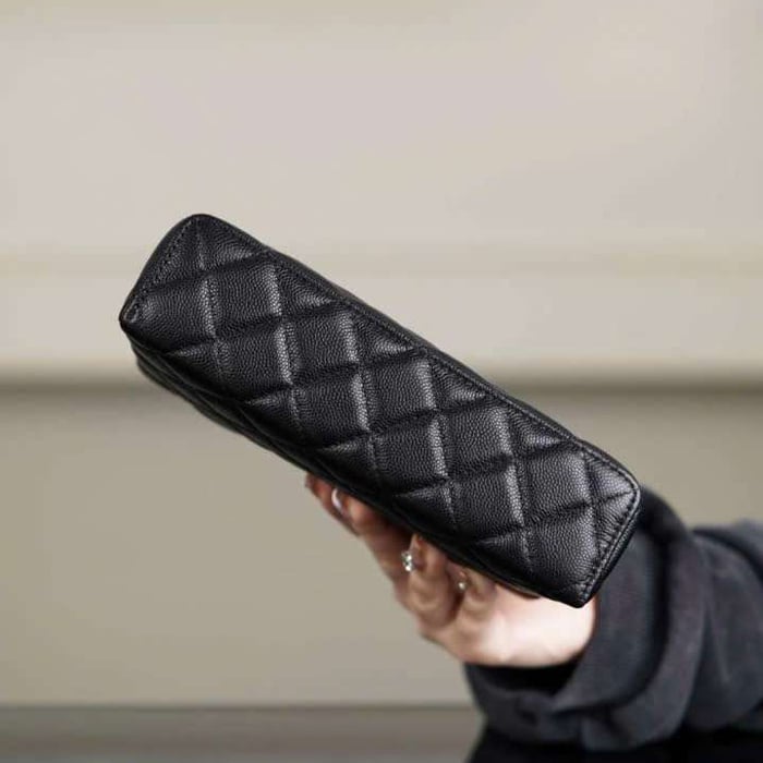 Túi Xách Chanel 25C Size 19Cm Da Bê Sần Phù Hợp Outfit Đi Tiệc