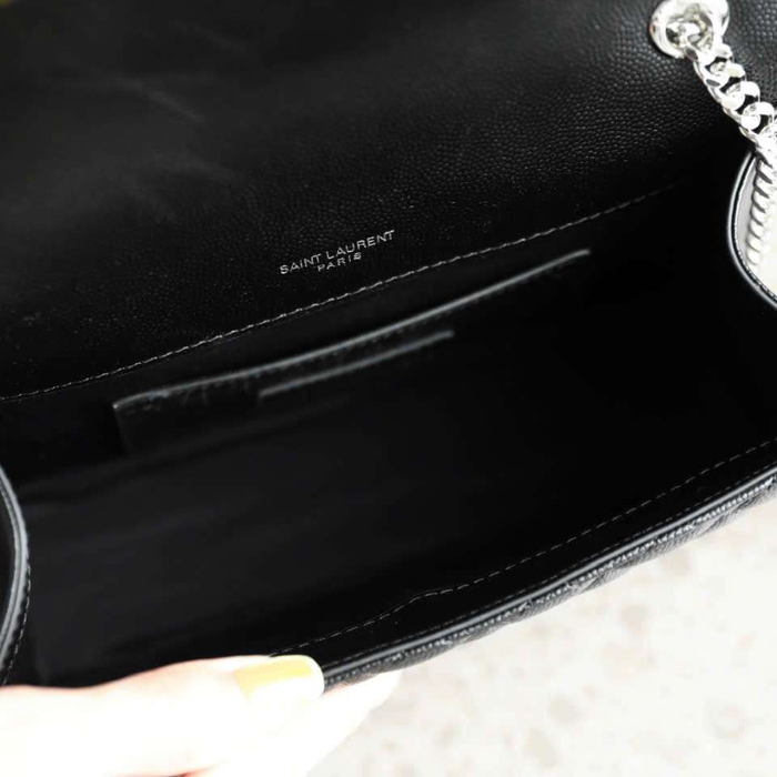 Túi Ysl Envelope Luxury Da Bê Màu Trắng Dùng Khi Đi Chơi