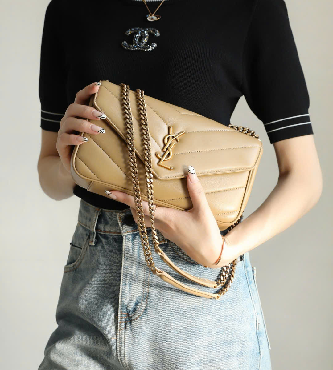 túi loulou biểu tượng của Ysl túi loulou biểu tượng của Ysl