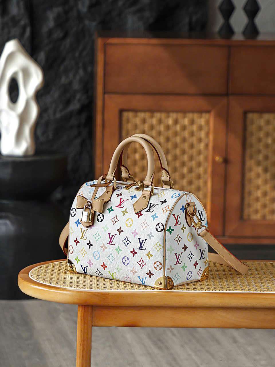 Túi Speedy 25 Monogram Nền Trắng Đi Du Lịch Size 25 Túi Speedy 25 Monogram Nền Trắng Đi Du Lịch Size 25