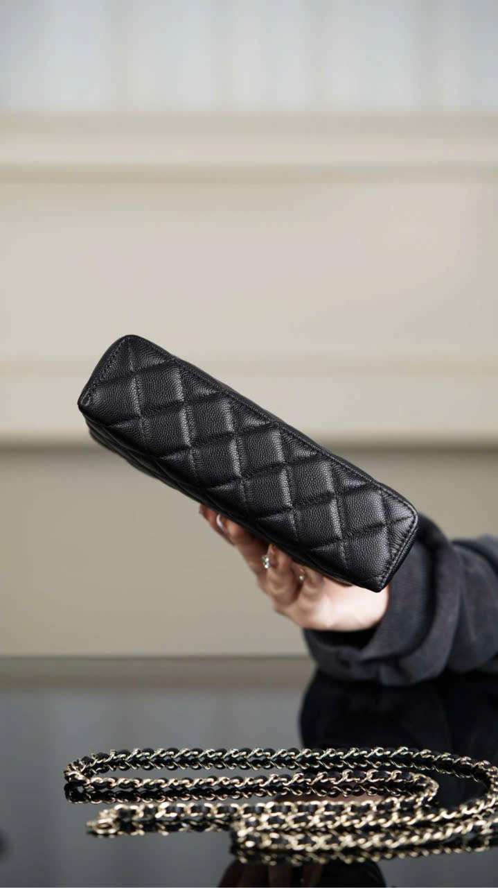 Tui Xach Chanel 25C Size 19Cm Phía Dưới Day Xich Thao Roi Linh Hoat Tui Xach Chanel 25C Size 19Cm Phía Dưới Day Xich Thao Roi Linh Hoat