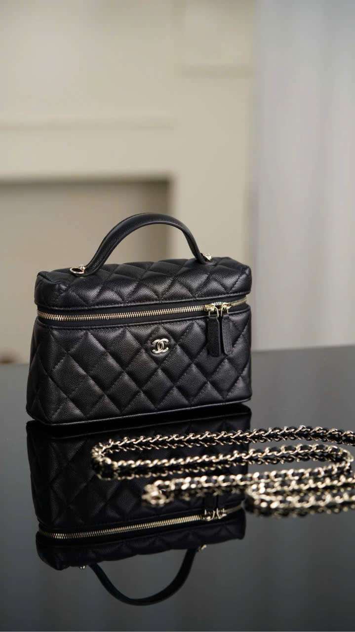 tui-xach-chanel-25c-size-19cm-phia-truoc-form-hop-di-tiec tui-xach-chanel-25c-size-19cm-phia-truoc-form-hop-di-tiec