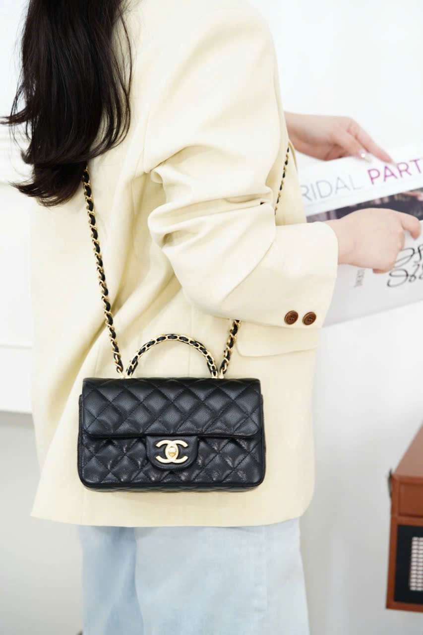 Túi Xách Chanel Classic Flap Mini Đen 20cm Khóa Xoay Chữ Lồng Túi Xách Chanel Classic Flap Mini Đen 20cm Khóa Xoay Chữ Lồng