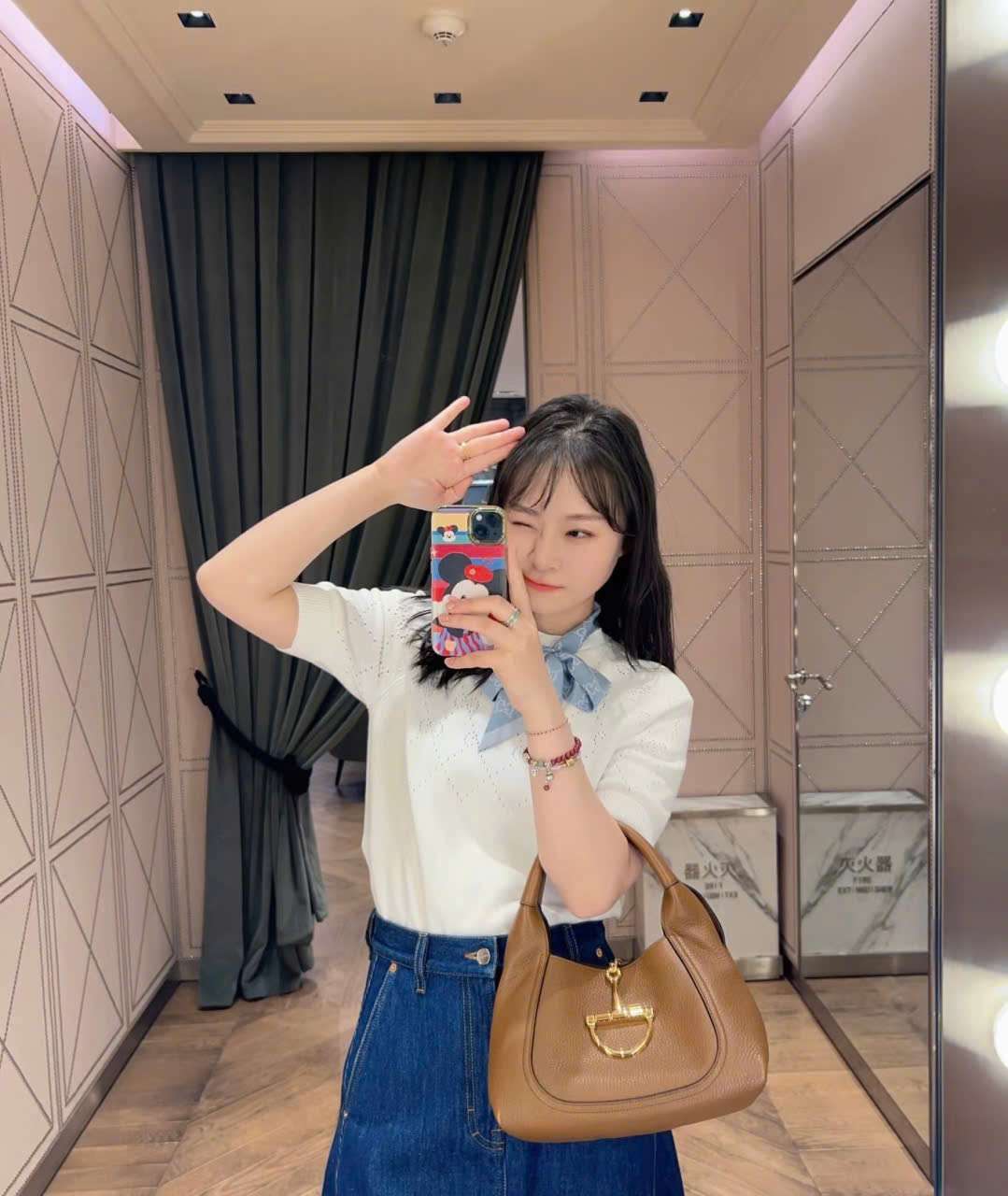 Túi Xách Gucci Softbit Da Thật Màu Nâu Bò Túi Xách Gucci Softbit Da Thật Màu Nâu Bò