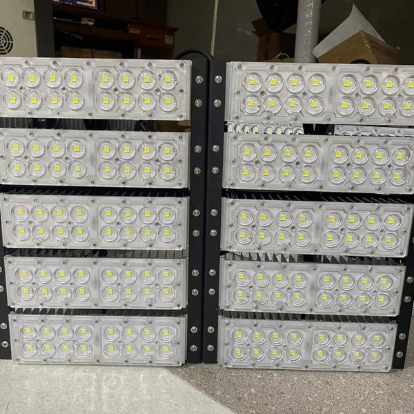 [Philips Inside] Đèn Pha LED Modules Chiếu Sáng Nút Giao Thông Đường Bộ Citilight CTL150M 500W LED750/CW 220-240V 75000LM