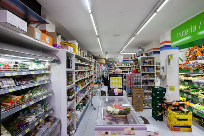 Hình ứng dụng bộ máng đèn LED Batten T5 Philips BN068C LED12/WW L1200 G2 Hình ứng dụng bộ máng đèn LED Batten T5 Philips BN068C LED12/WW L1200 G2