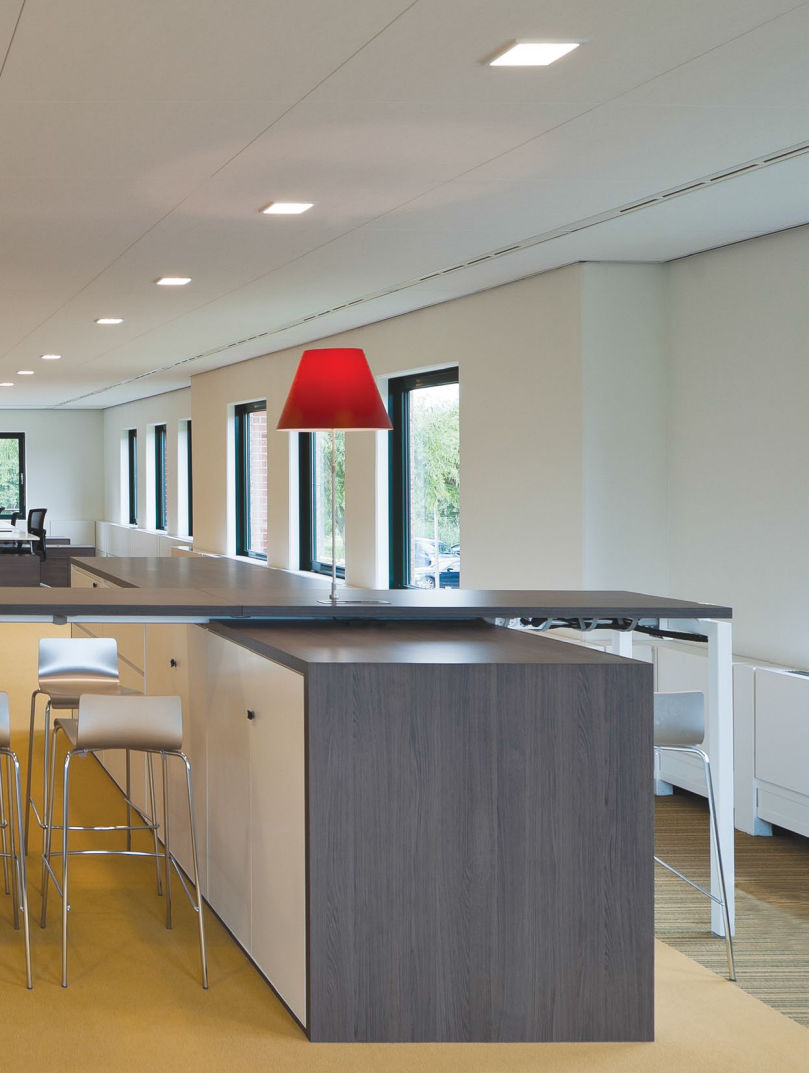 Đèn Downlight âm trần vuông Led Philips SmartBright DN027B LED12 L150 15W thiết kế nội thất văn phòng bắt mắt và tinh tế hơn Đèn Downlight âm trần vuông Led Philips SmartBright DN027B LED12 L150 15W thiết kế nội thất văn phòng bắt mắt và tinh tế hơn