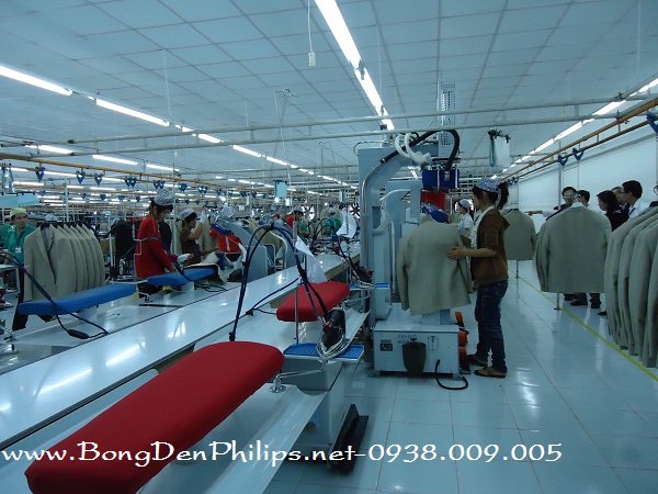 Hệ thống chiếu sáng xưởng may hiệu quả bằng máng đèn Ledtube Philips Hệ thống chiếu sáng xưởng may hiệu quả bằng máng đèn Ledtube Philips