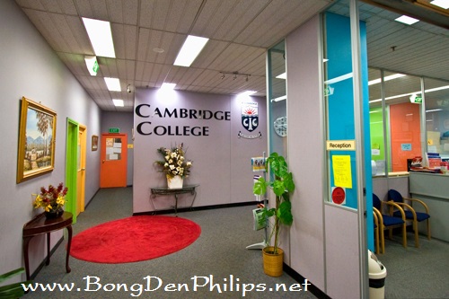 Chiếu sáng trường học Cambridge với bóng đèn huỳnh quang Philips Chiếu sáng trường học Cambridge với bóng đèn huỳnh quang Philips