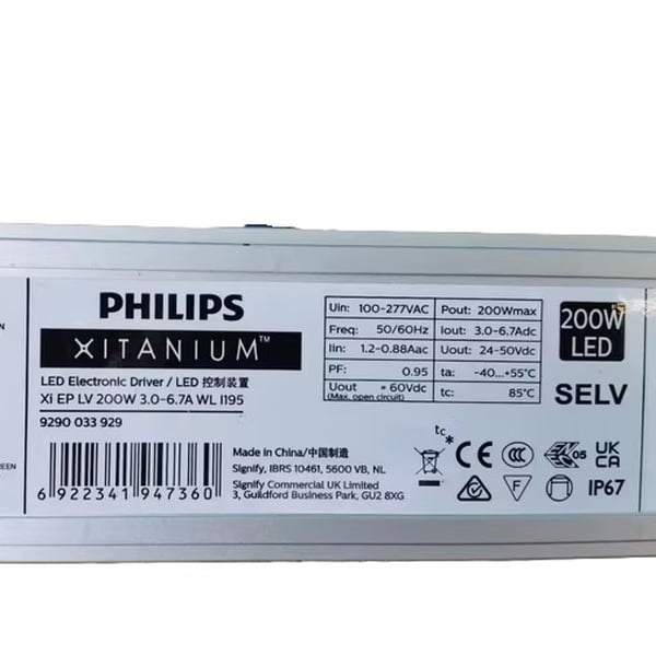 Bộ Nguồn Driver LED Philips Xitanium Xi EP LV 200W: Ánh Sáng Tinh Tế, An Tâm Vận Hành