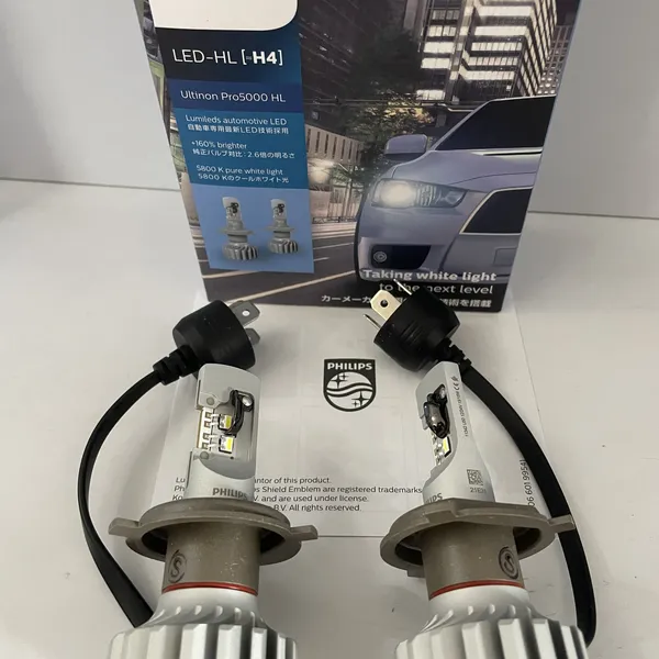 Bộ đèn pha xe hơi ô tô Philips Ultinon Pro 5000 HL H4 LED 11342 U50 X2 ánh sáng trắng 12V-24V 5800K tăng sáng +160%