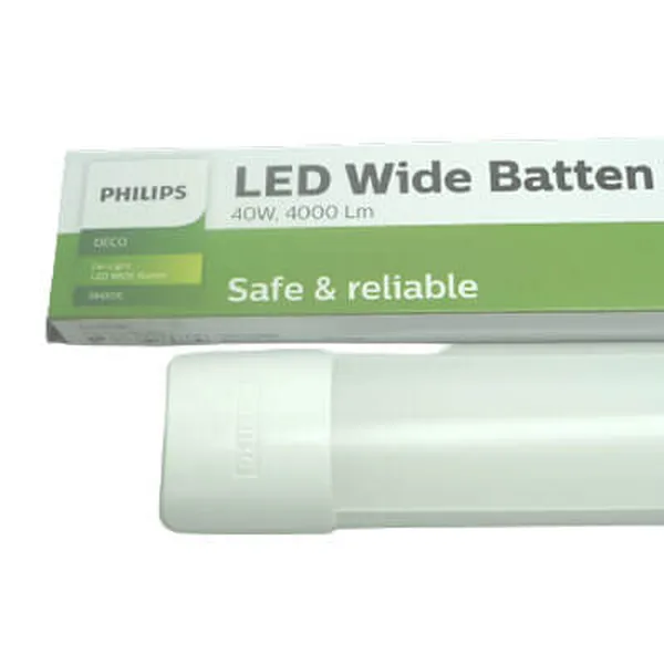 Bóng Đèn LED Philips Bán Nguyệt BN001C - Thanh lịch và Tiện Lợi