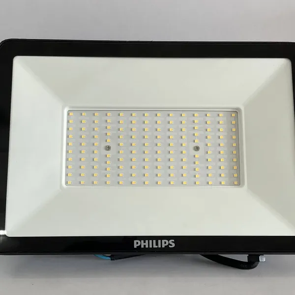 Đèn pha LED Philips BVP150 LED135/NW 220-240V 150W G2 GM IP65 4000K