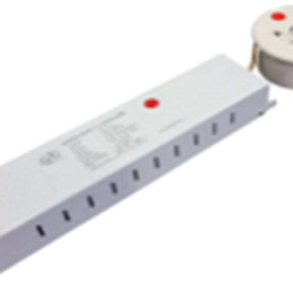 TTH 312 Đèn sạc chiếu sáng sự cố khẩn cấp âm trần Emergency dùng trong PCCC Non-maintained recessed emergency downlight c/w 2hrs nickel cadmium batteries & 1 X 3 watts high output LED